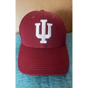 NEW Indiana Hoosiers Hat Top Of the World Stretch Memory Fit Cap NEW Without Tag